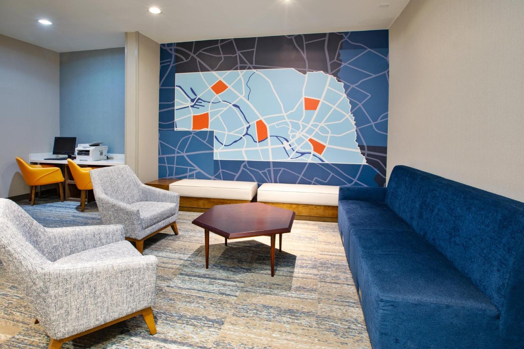 Holiday Inn Express Fremont By Ihg Exterior photo
