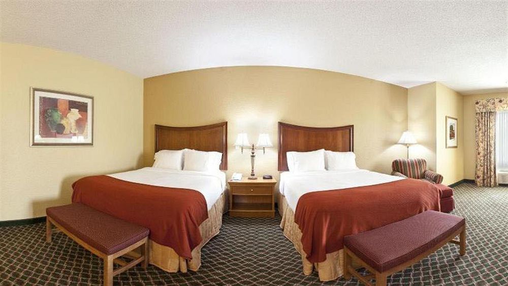 Holiday Inn Express Fremont By Ihg Exterior photo